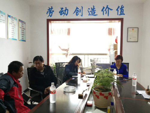 贵州遵义:新蒲新区换穷业 拔穷根 身残志坚助脱贫